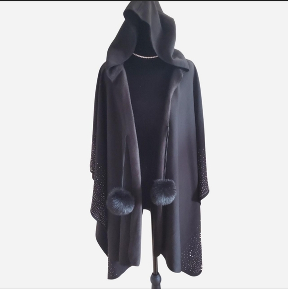 Marc New York Andrew Marc Sweaters - Marc New York Andrew Marc Embellished Shawl Cape w/ hood pom pom OS Evening Cozy